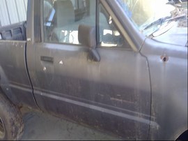 1988 TOYOTA TRUCK, STD CAB, MT, 4WD,  Z25043